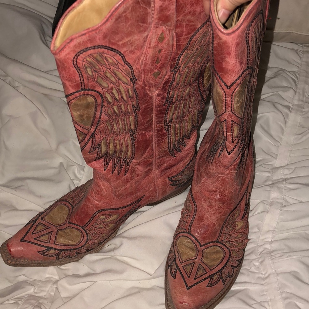 Corral Boots. Cowboy Boots.